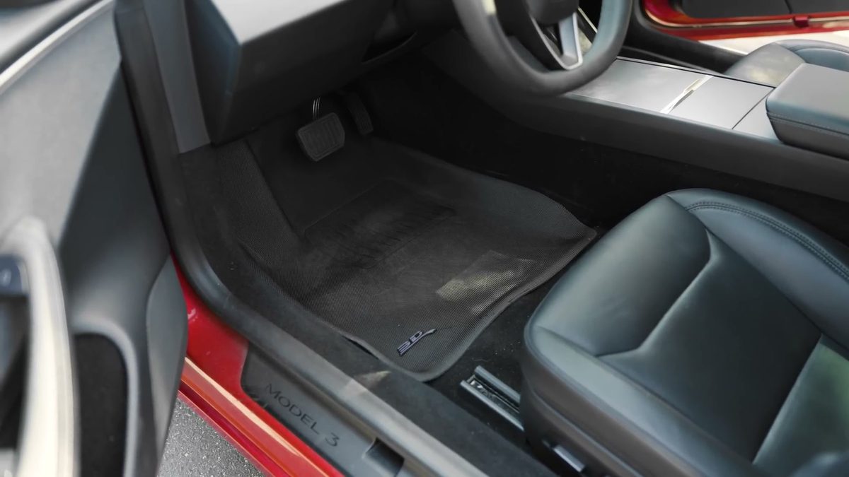 Tesla all-weather floor mats